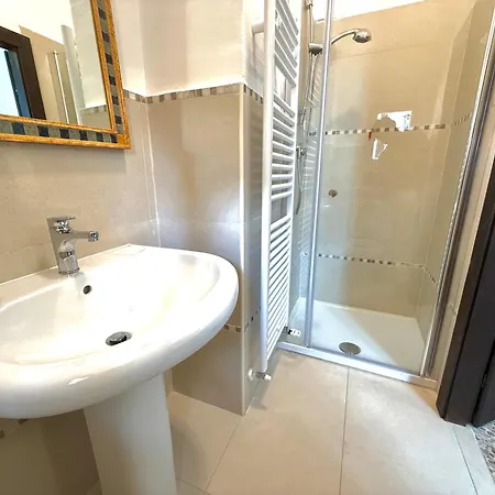 Dellangelo Hotell Pieve di Teco