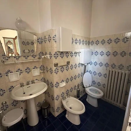 Hotel Dellangelo *