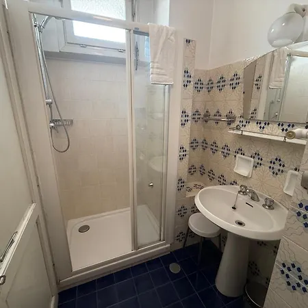 Hotell Dellangelo Pieve di Teco