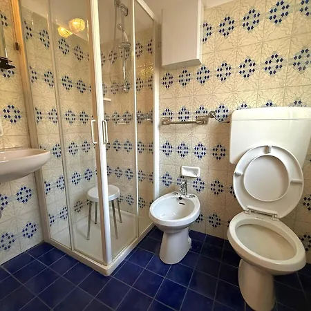 Отель Dellangelo Pieve di Teco